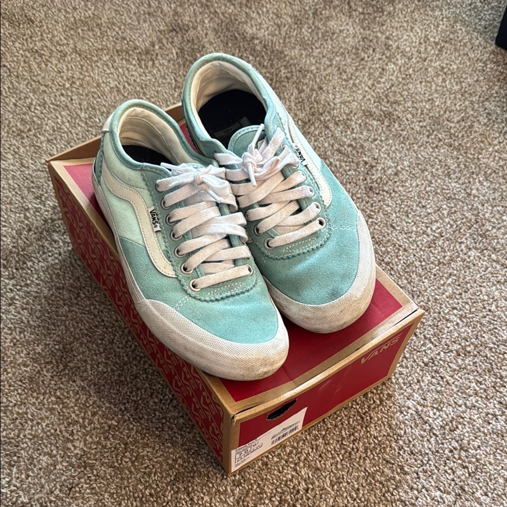 Vans Men’s Seafoam/Turquoise Sneakers